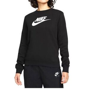 Nike Club Fleece Logo Sweatshirt